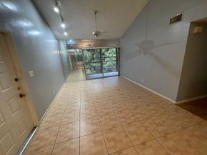 3083 N Oakland Forest DR 308, Oakland Park FL 33309