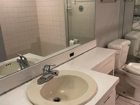 3083 N Oakland Forest DR 308, Oakland Park FL 33309