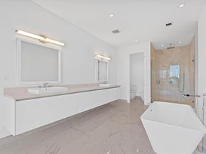 16722 S Botaniko Dr S, Weston FL 33326