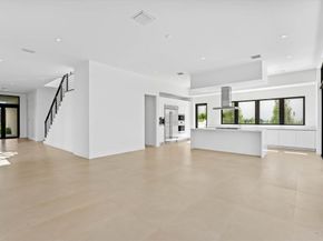 16722 S Botaniko Dr S, Weston FL 33326