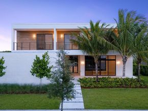 16722 S Botaniko Dr S, Weston FL 33326