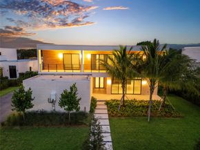 16722 S Botaniko Dr S, Weston FL 33326