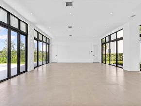 16722 S Botaniko Dr S, Weston FL 33326