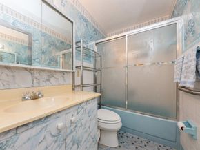 4221 NW 16th Ave, Oakland Park FL 33309