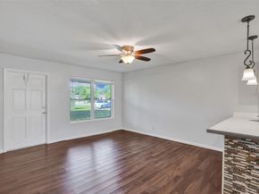 260-268 NE 41st St, Oakland Park FL 33334