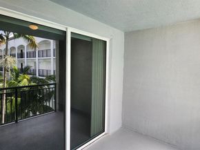 1690 Renaissance Commons Boulevard 1522, Boynton Beach FL 33426