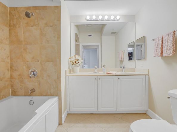 1690 Renaissance Commons Boulevard 1522, Boynton Beach FL 33426