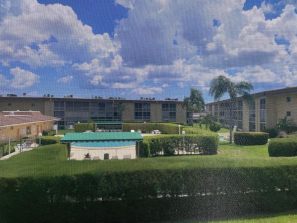 500 Village Green Circle W 212, Palm Springs FL 33461