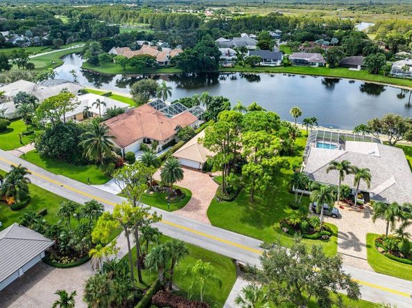 33 Rabbits Run Run, Palm Beach Gardens FL 33418
