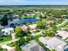 33 Rabbits Run Run, Palm Beach Gardens FL 33418