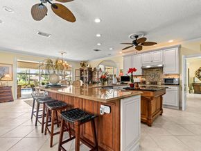 33 Rabbits Run Run, Palm Beach Gardens FL 33418