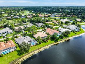 33 Rabbits Run Run, Palm Beach Gardens FL 33418
