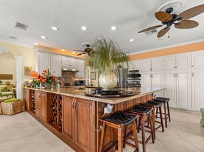 33 Rabbits Run Run, Palm Beach Gardens FL 33418