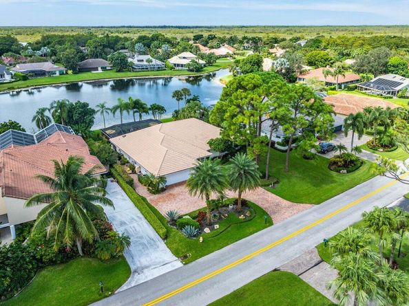 33 Rabbits Run Run, Palm Beach Gardens FL 33418