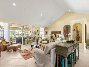 33 Rabbits Run Run, Palm Beach Gardens FL 33418