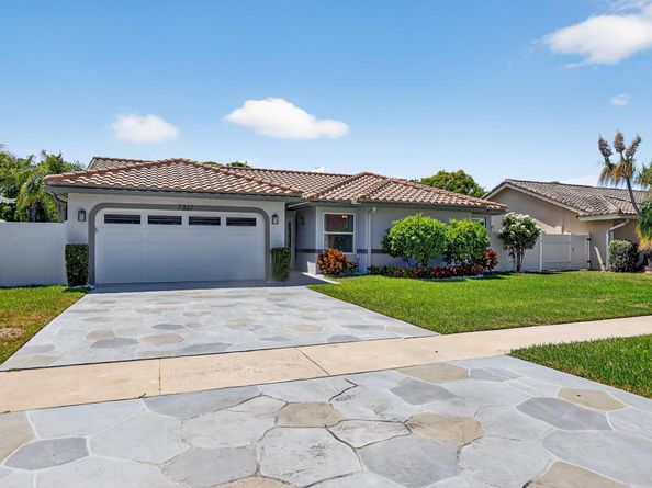 7337 Texas Trail, Boca Raton FL 33487