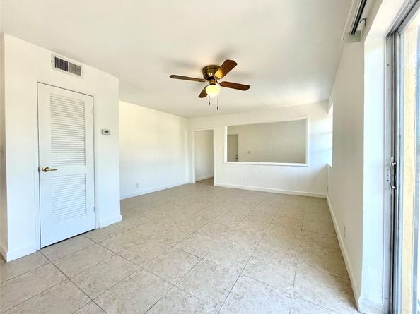 4071 N Dixie Hwy 20, Oakland Park FL 33334