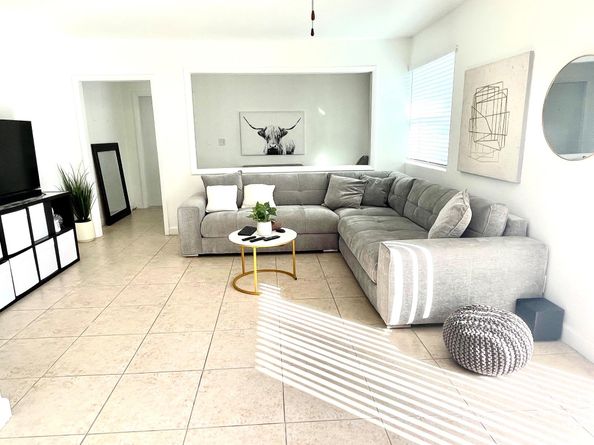 4071 N Dixie Hwy 20, Oakland Park FL 33334