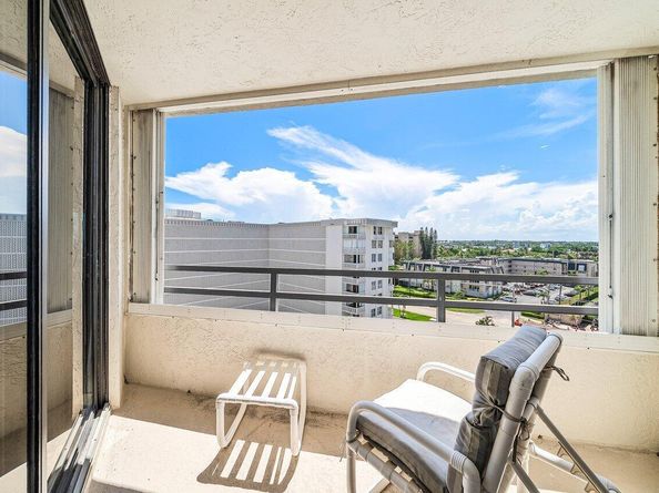 3560 S Ocean Boulevard 809, South Palm Beach FL 33480