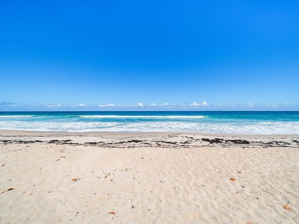 3560 S Ocean Boulevard 809, South Palm Beach FL 33480