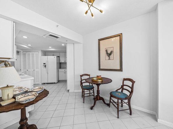 3560 S Ocean Boulevard 809, South Palm Beach FL 33480