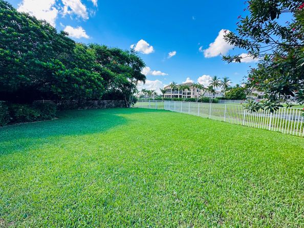11349 Mainsail Court, Wellington FL 33449