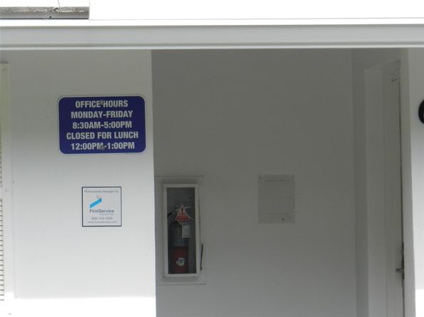 6307 Bay Club Dr 2, Fort Lauderdale FL 33308