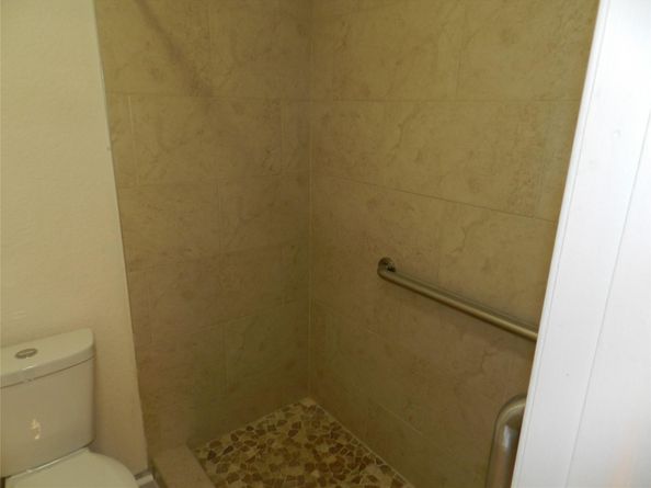6307 Bay Club Dr 2, Fort Lauderdale FL 33308