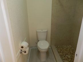 6307 Bay Club Dr 2, Fort Lauderdale FL 33308