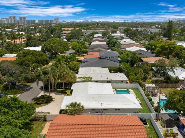 4821 NE 29 Avenue, Fort Lauderdale FL 33308