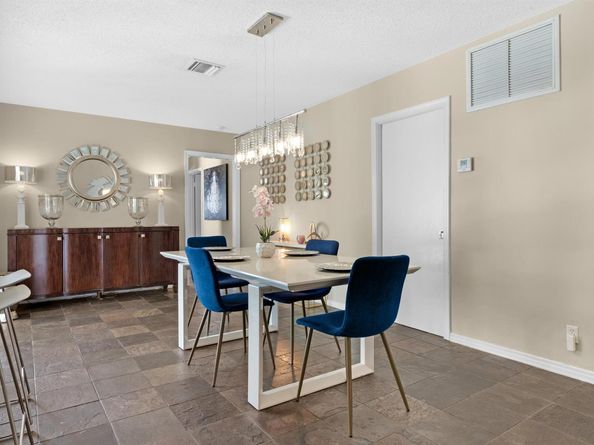 4821 NE 29 Avenue, Fort Lauderdale FL 33308