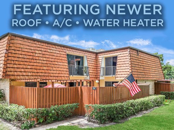 307 3rd Lane, Greenacres FL 33463