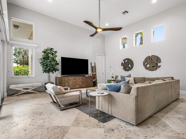 6599 NW 33rd Ave, Boca Raton FL 33496