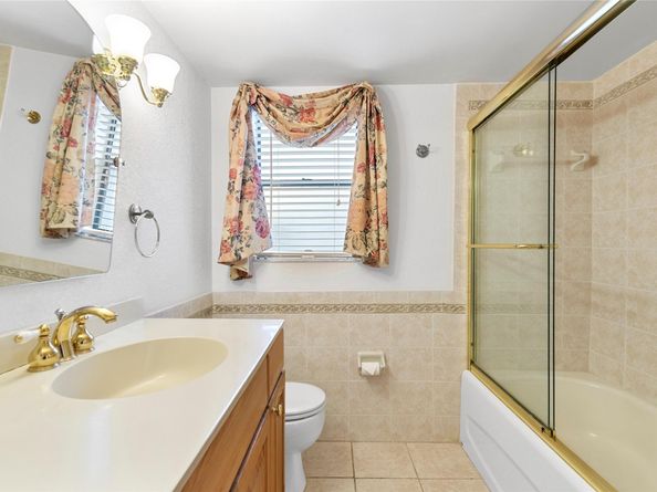 9625 Riverside Dr 4D, Coral Springs FL 33071