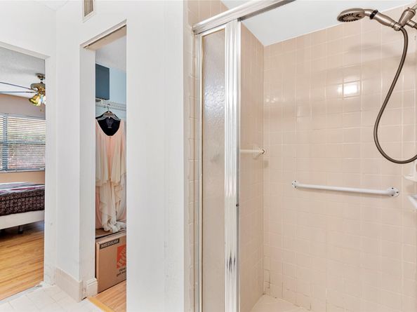 9625 Riverside Dr 4D, Coral Springs FL 33071