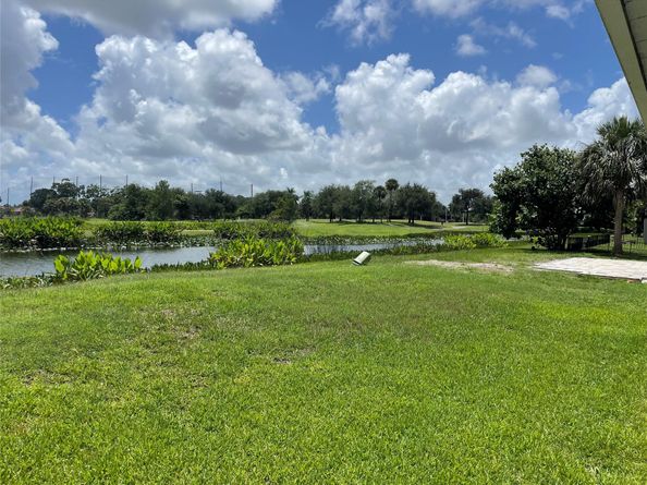 2196 SW 83rd Ave, Davie FL 33324