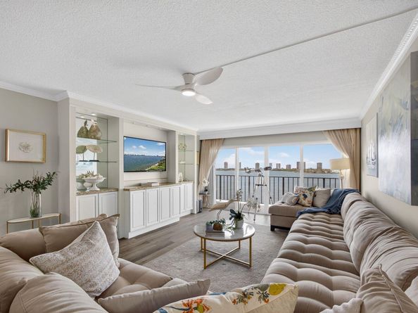 801 Lake Shore Drive 807, Lake Park FL 33403