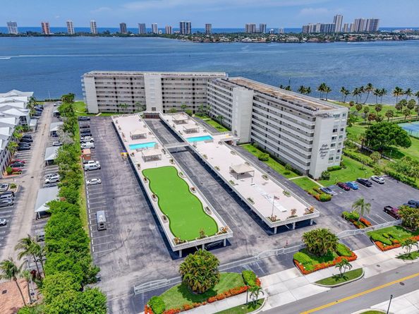 801 Lake Shore Drive 807, Lake Park FL 33403