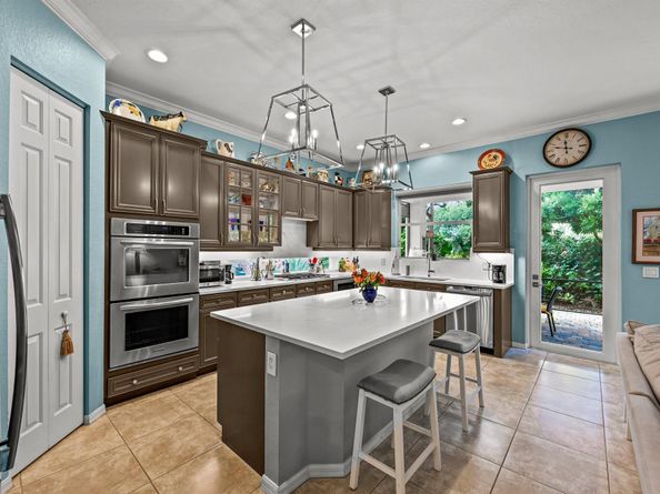195 Via Condado Way, Palm Beach Gardens FL 33418