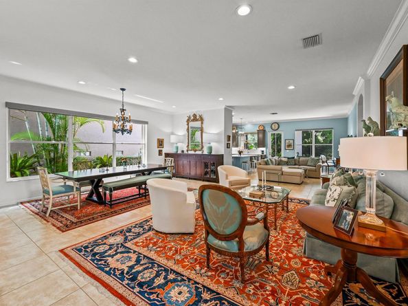 195 Via Condado Way, Palm Beach Gardens FL 33418