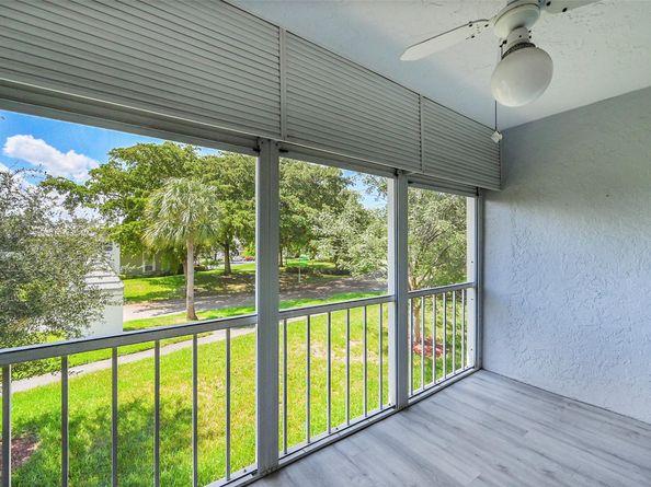 2704 Nassau Bnd H2, Coconut Creek FL 33066