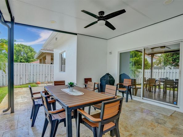 3119 SW 140th Ave, Miramar FL 33027