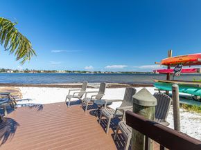 120 Via Villagio, Hypoluxo FL 33462