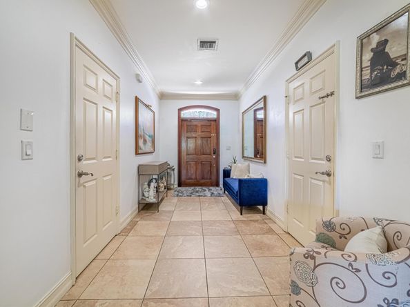 120 Via Villagio, Hypoluxo FL 33462
