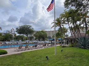 2651 S Course Drive 509, Pompano Beach FL 33069