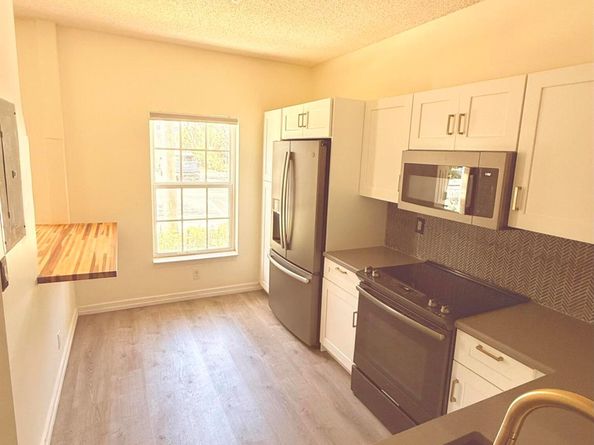 1039 Kokomo Key Lane, Delray Beach FL 33483