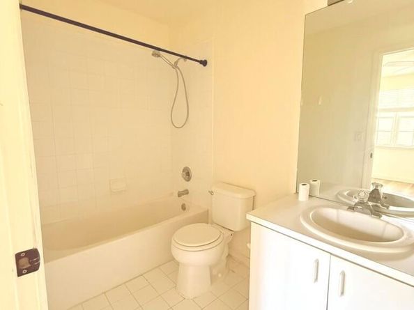 1039 Kokomo Key Lane, Delray Beach FL 33483