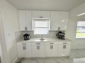 1902 SW Roma Way, Boynton Beach FL 33426