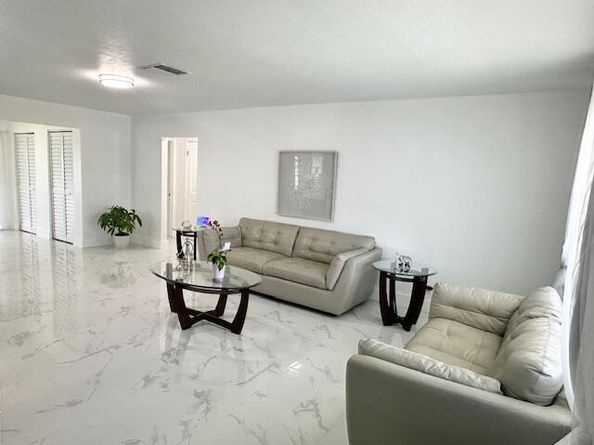 1902 SW Roma Way, Boynton Beach FL 33426
