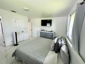 1902 SW Roma Way, Boynton Beach FL 33426